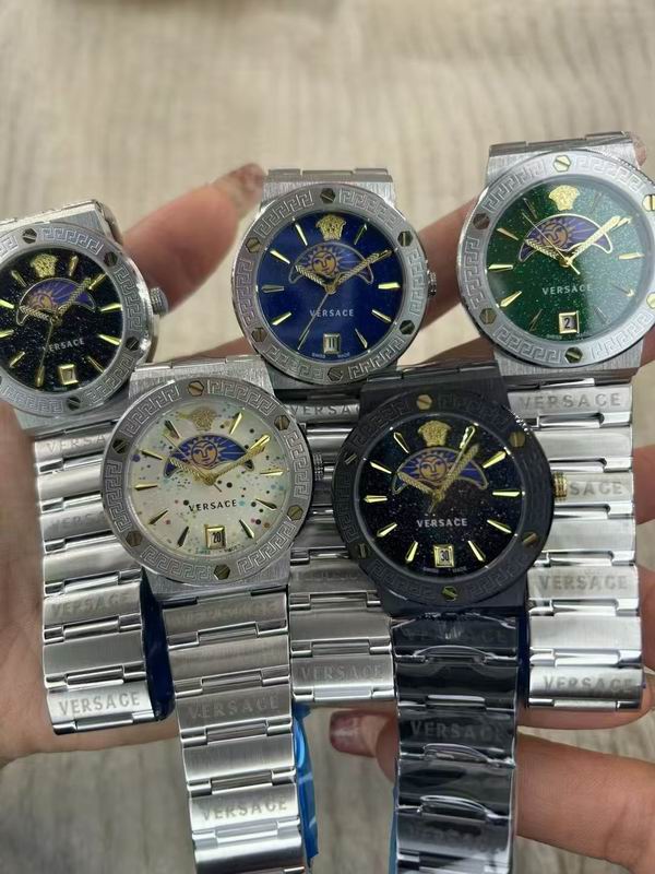 Versace watch 042955